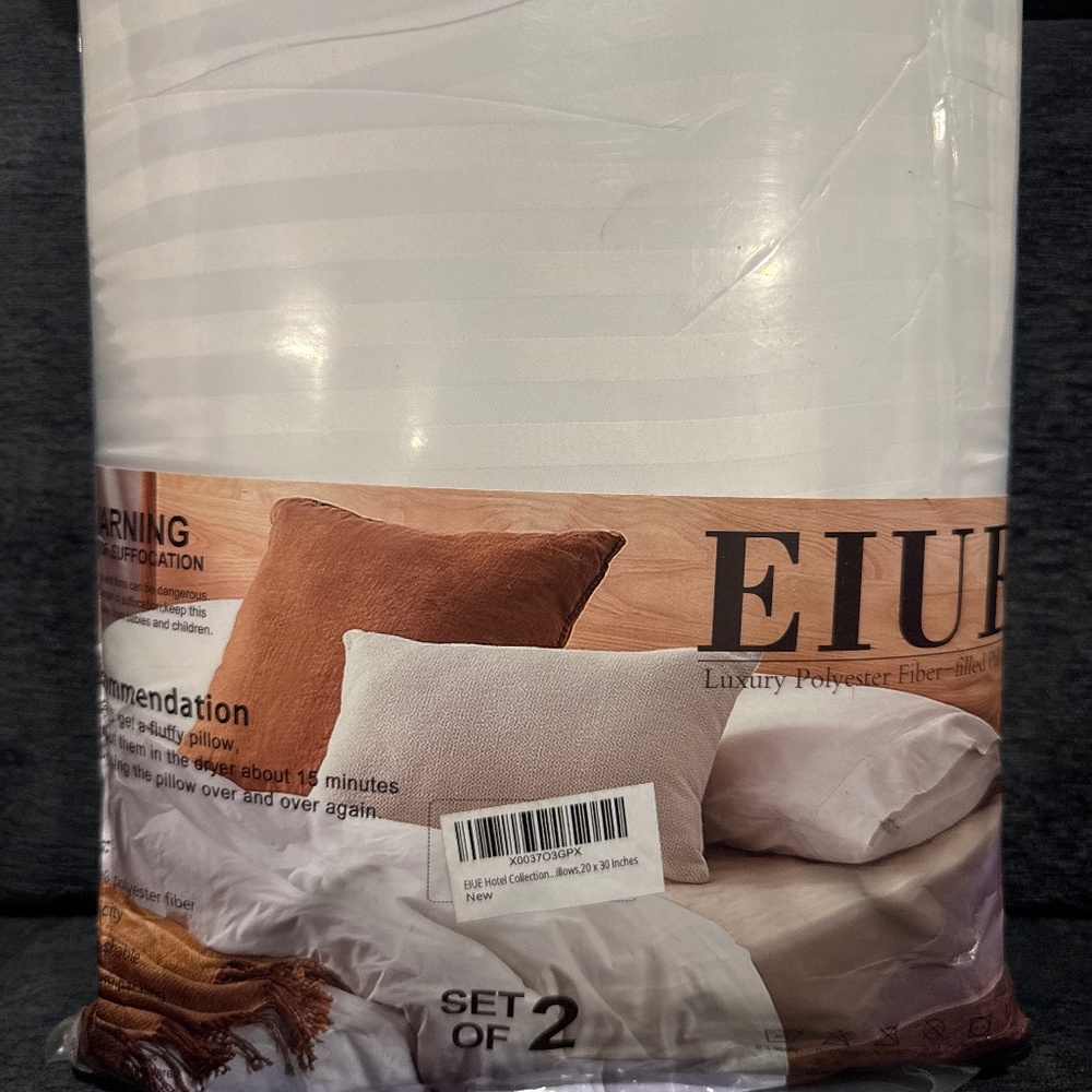 Set of 2 pillows